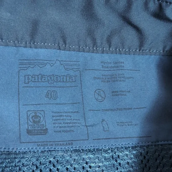 Patagonia Hydropeak Hybrid Walk Shorts • Size 40 • Tidepool Blue (Dark Teal) - Picture 5 of 9